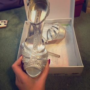6.5 Steve Madden shoes